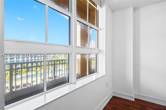 3001 NE 185th St #615, Aventura FL 33180