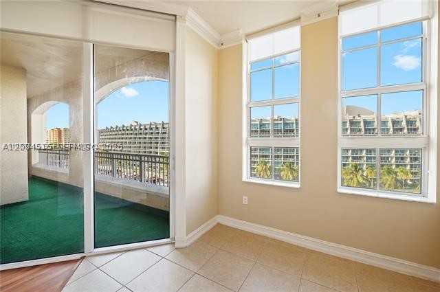 3001 NE 185th St #615, Aventura FL 33180