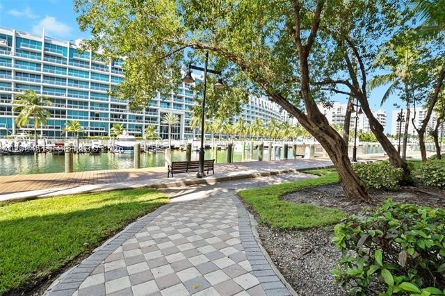 3001 NE 185th St #615, Aventura FL 33180