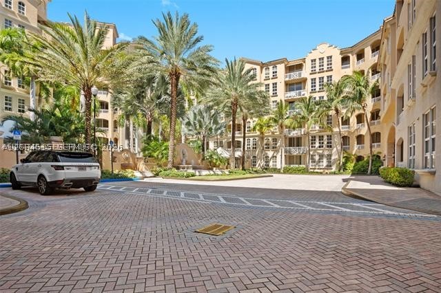 3001 NE 185th St #615, Aventura FL 33180