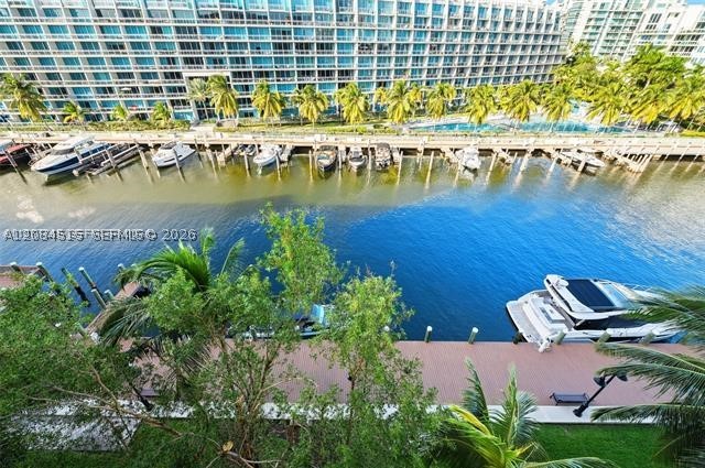 3001 NE 185th St #615, Aventura FL 33180