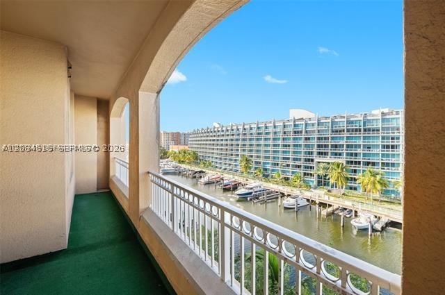 3001 NE 185th St #615, Aventura FL 33180