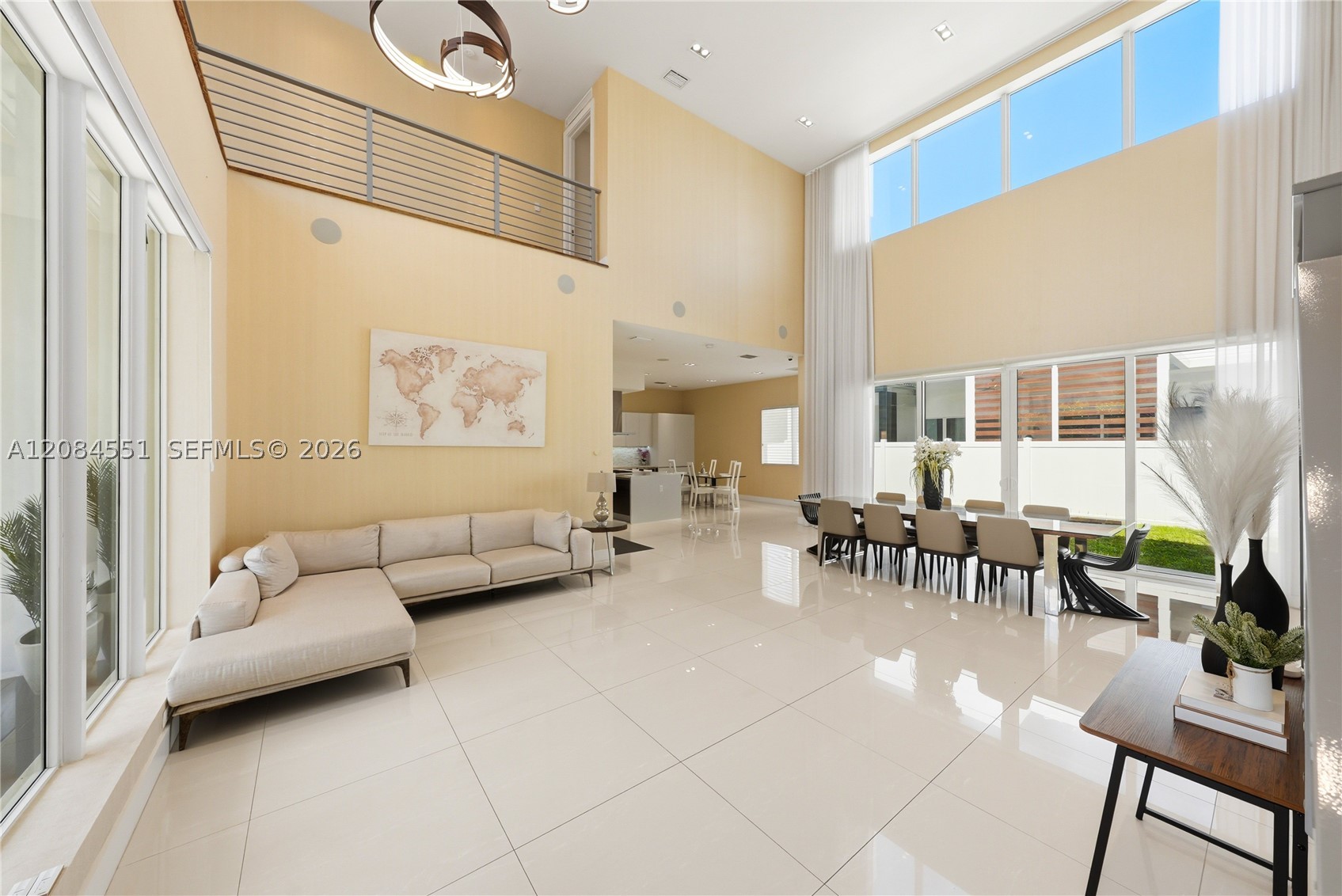 7525 NW 103rd Pl, Doral FL 33178