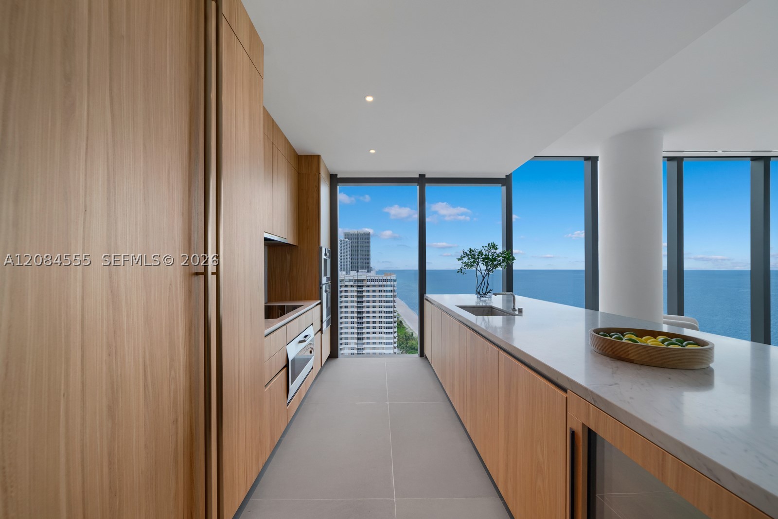 2000 S Ocean Dr #22A, Hallandale Beach FL 33009