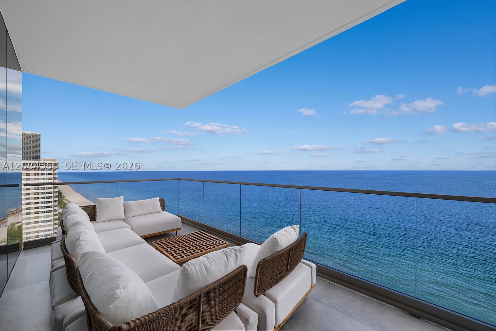 2000 S Ocean Dr #19A, Hallandale Beach FL 33009
