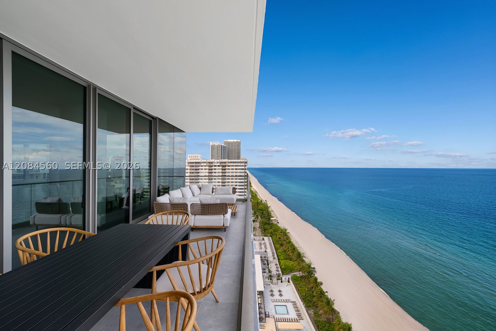 2000 S Ocean Dr #19A, Hallandale Beach FL 33009