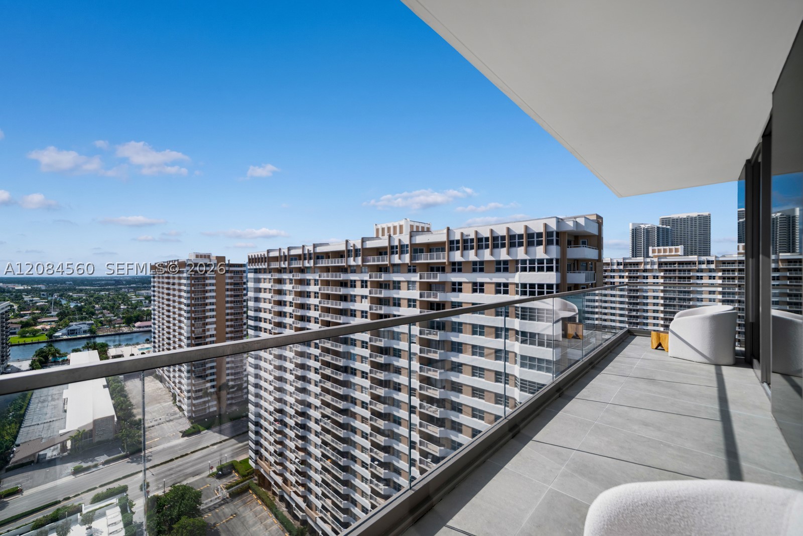 2000 S Ocean Dr #19A, Hallandale Beach FL 33009
