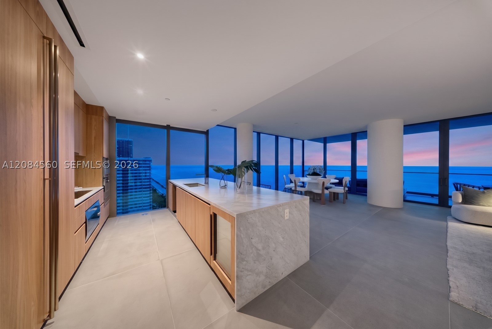 2000 S Ocean Dr #19A, Hallandale Beach FL 33009