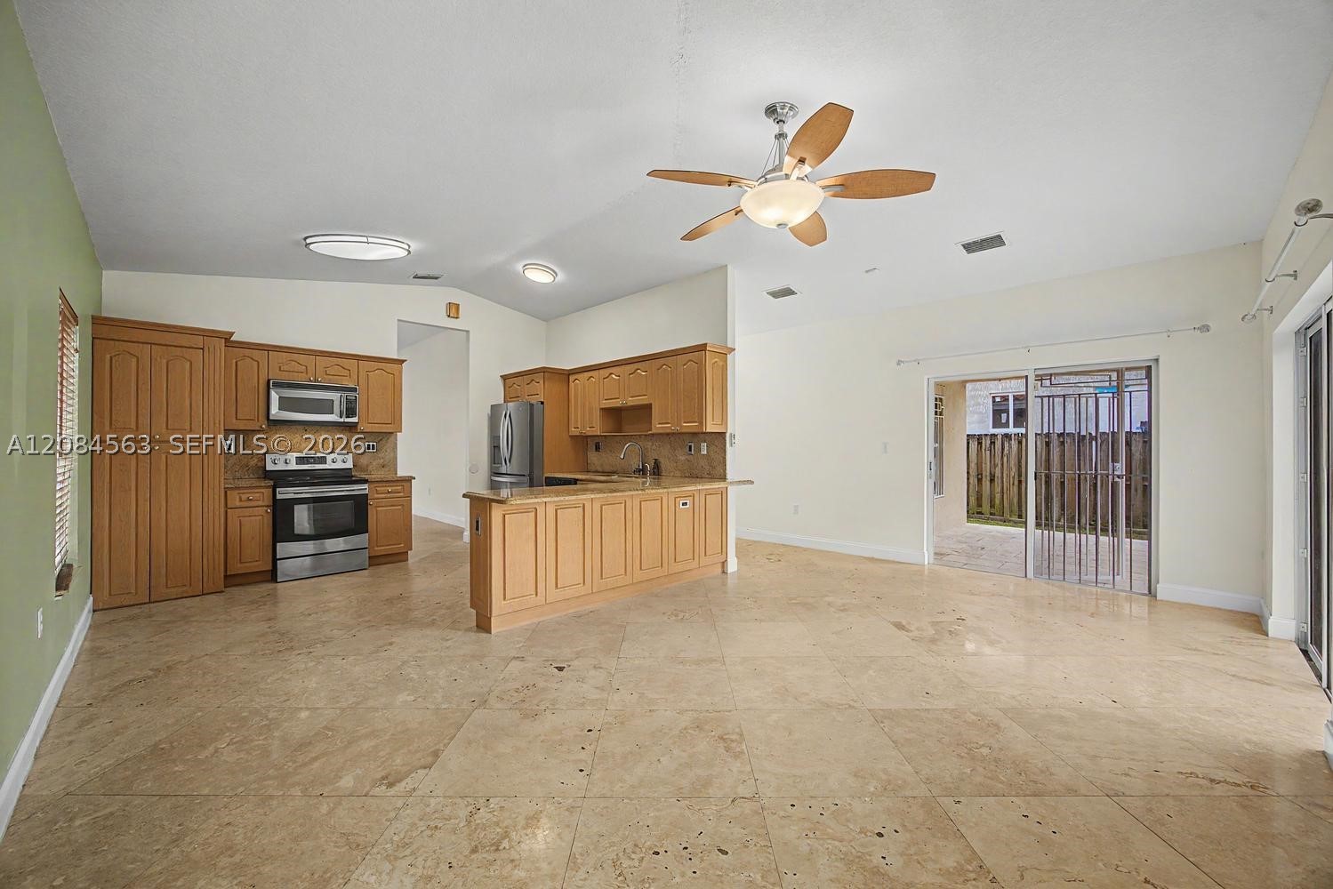 309 SW 2nd St, Florida City FL 33034