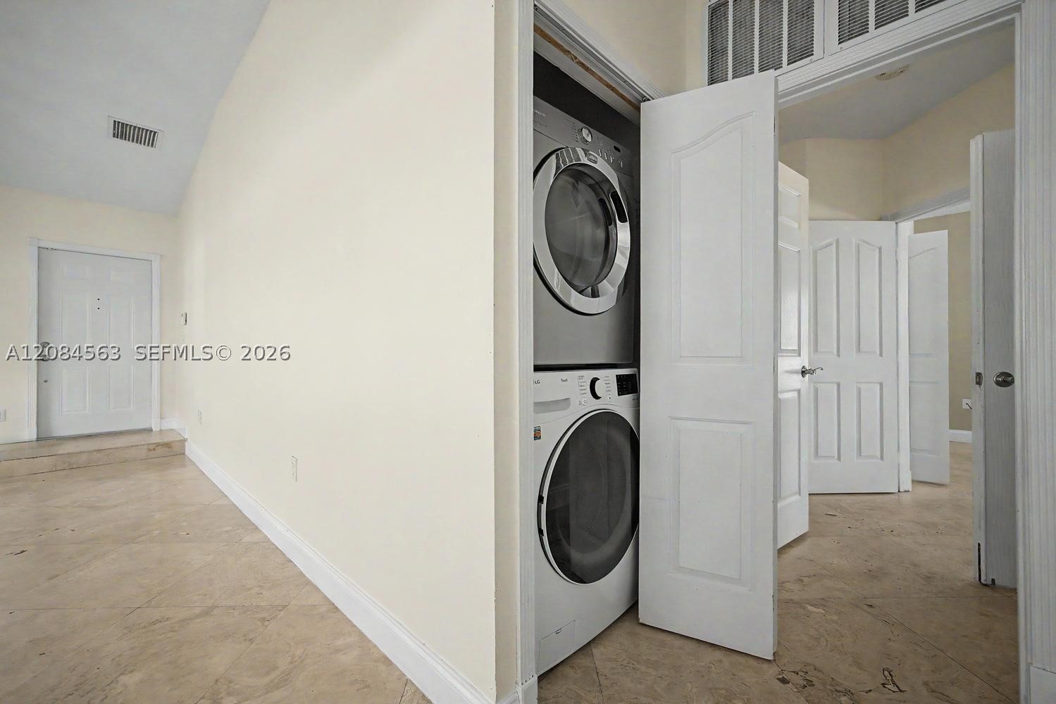 309 SW 2nd St, Florida City FL 33034