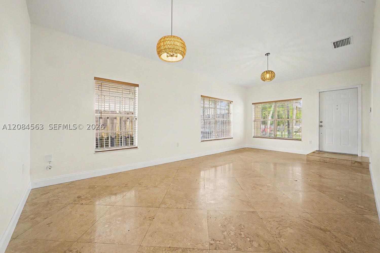 309 SW 2nd St, Florida City FL 33034