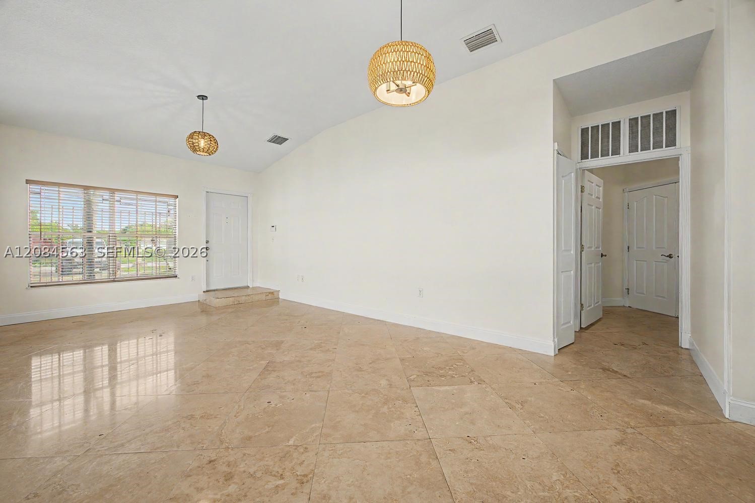 309 SW 2nd St, Florida City FL 33034