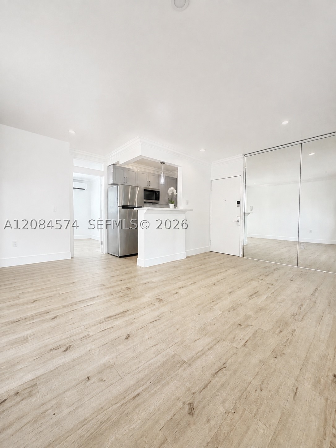 6330 SW 79th St #19, South Miami FL 33143