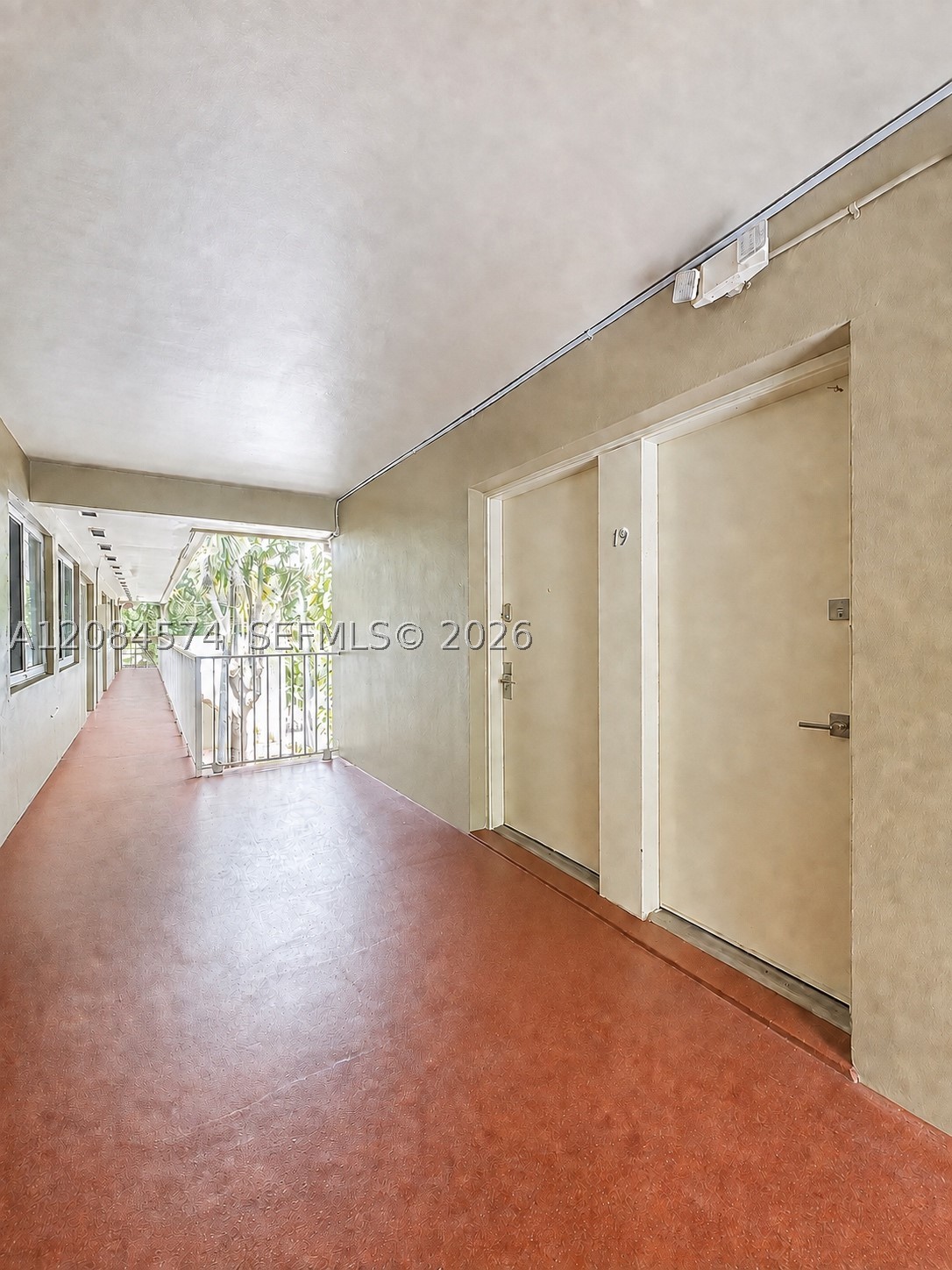 6330 SW 79th St #19, South Miami FL 33143