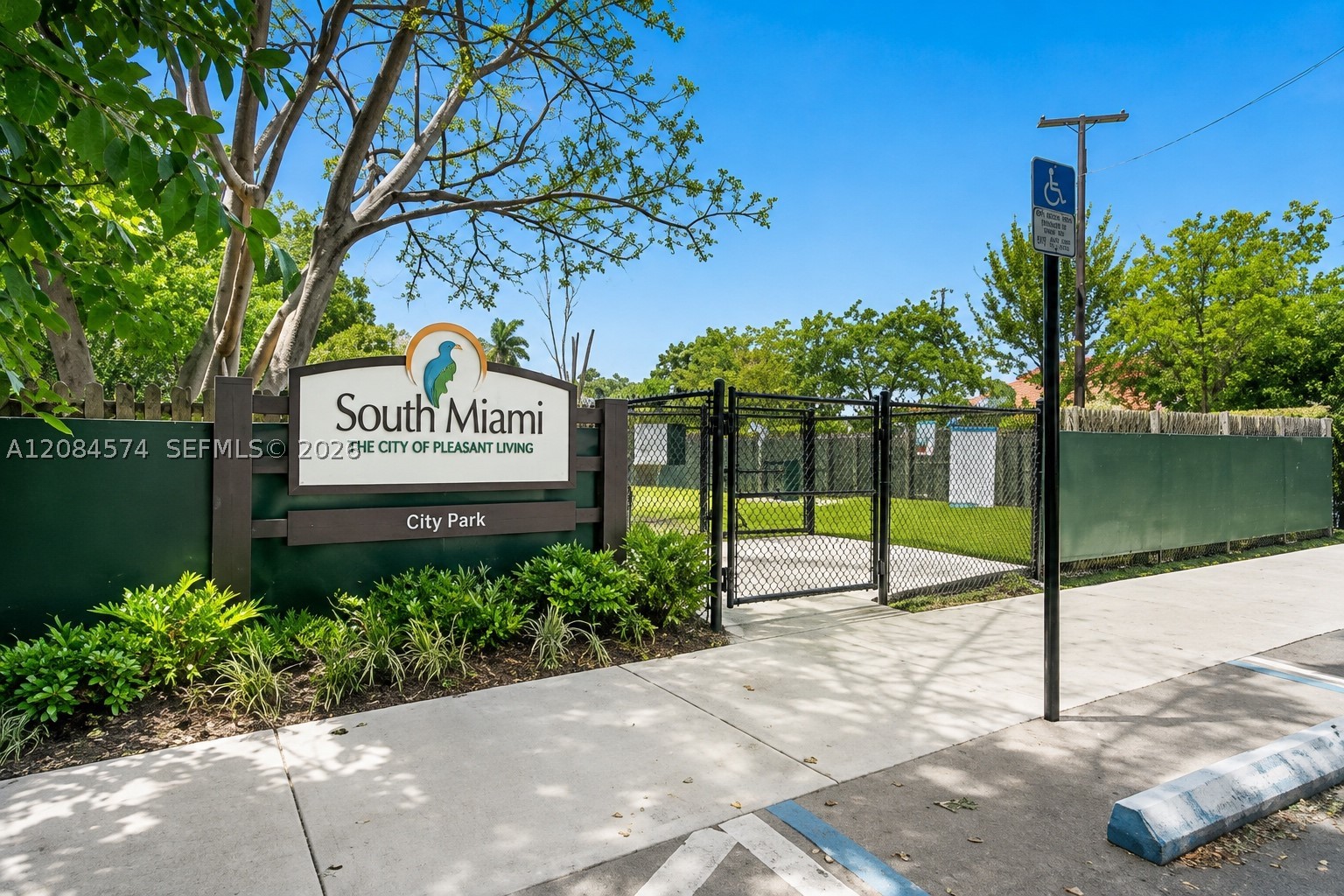 6330 SW 79th St #19, South Miami FL 33143