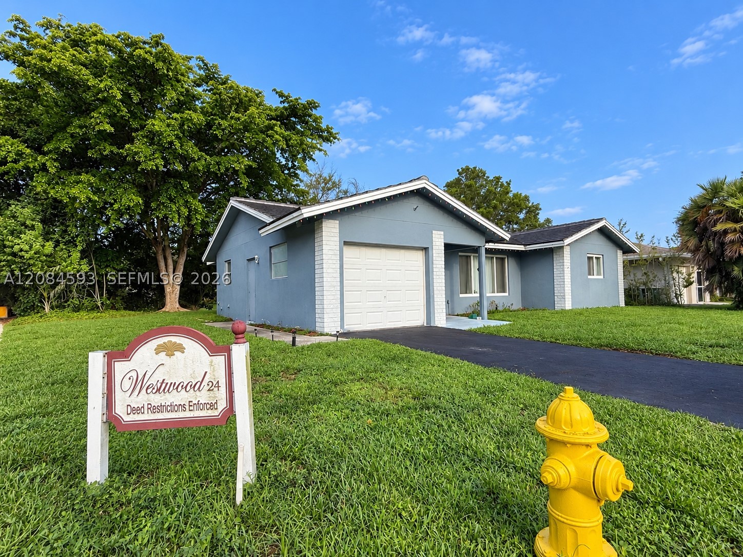 8001 NW 108 AVE, Tamarac FL 33321