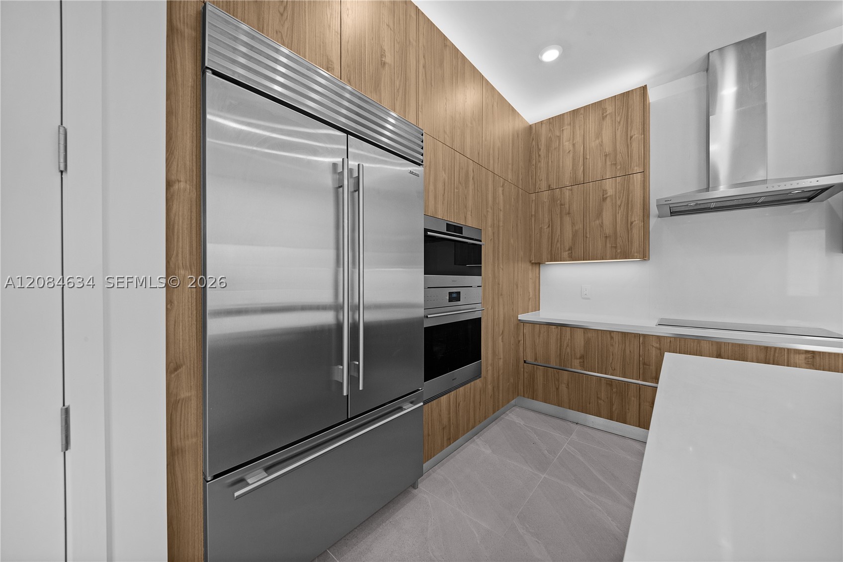 19581 NE 14th Ave, Miami FL 33179