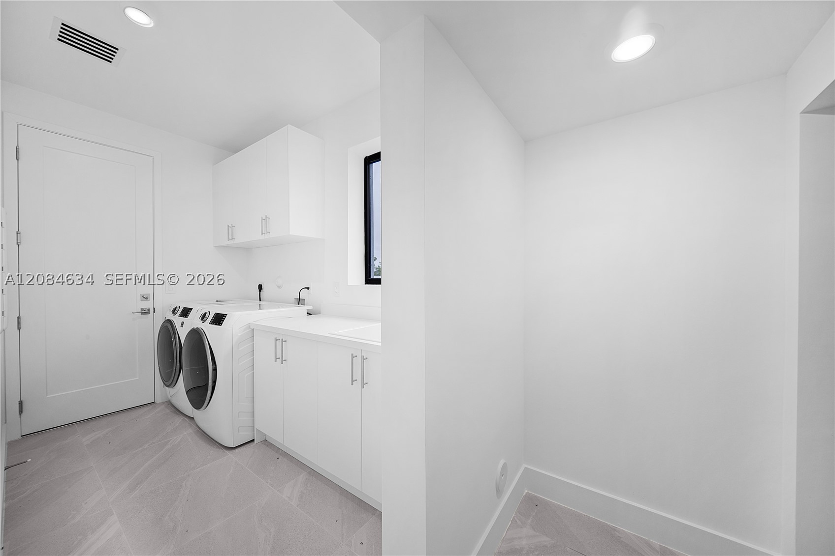 19581 NE 14th Ave, Miami FL 33179
