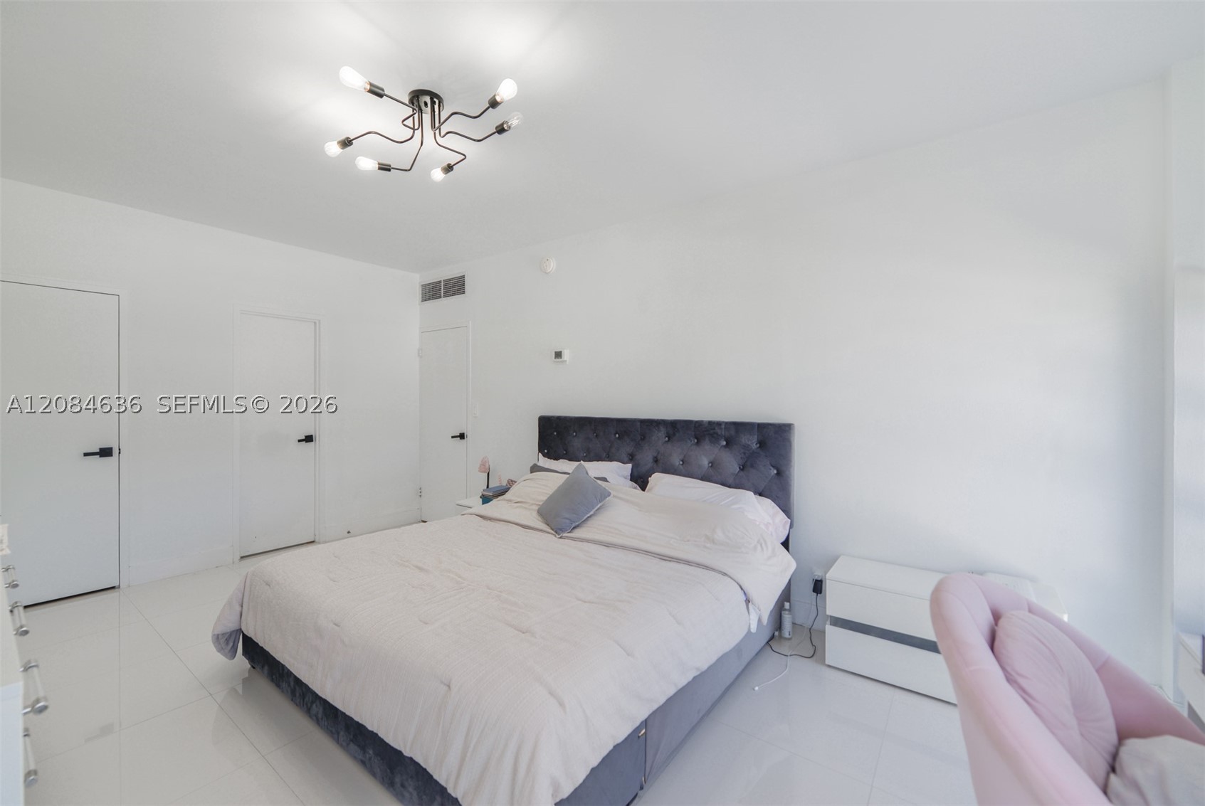 880 NE 69th St #5L, Miami FL 33138