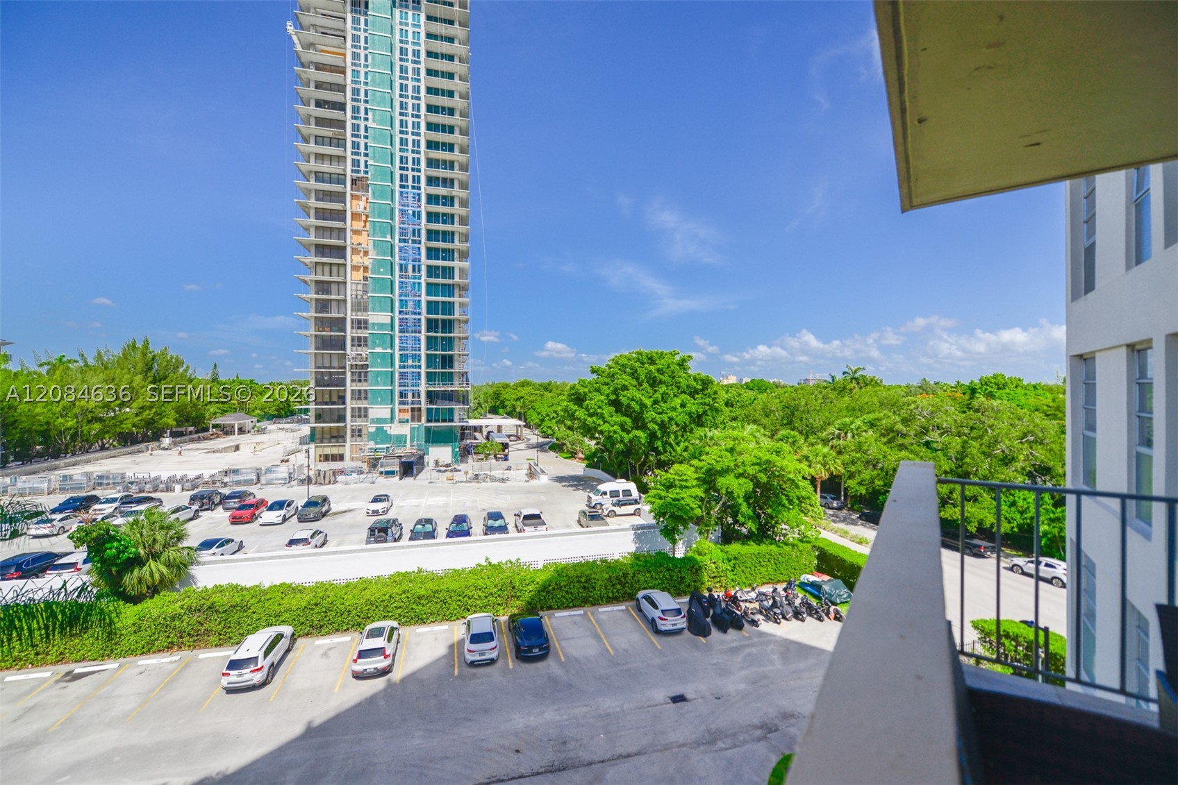 880 NE 69th St #5L, Miami FL 33138