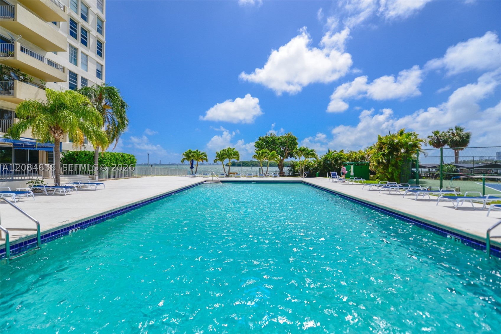 880 NE 69th St #5L, Miami FL 33138