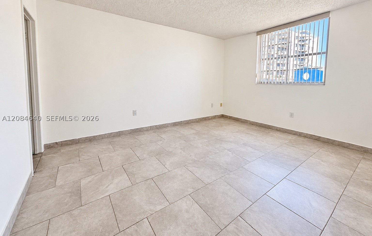 5055 NW 7th St #708, Miami FL 33126