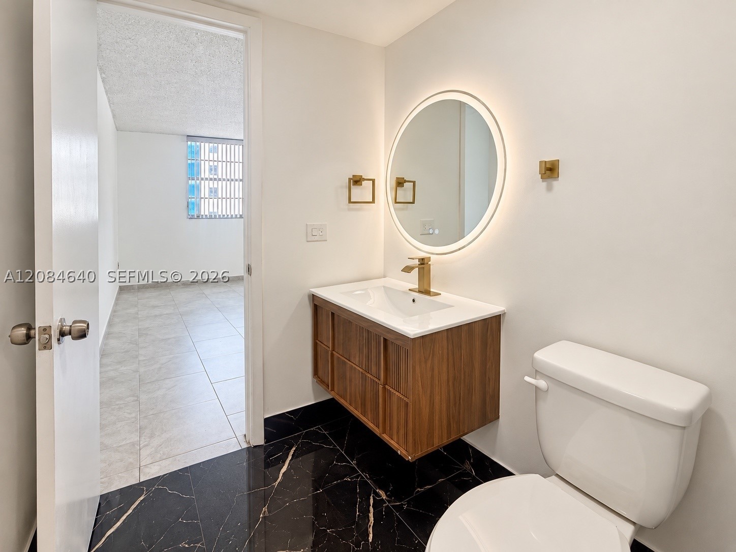 5055 NW 7th St #708, Miami FL 33126