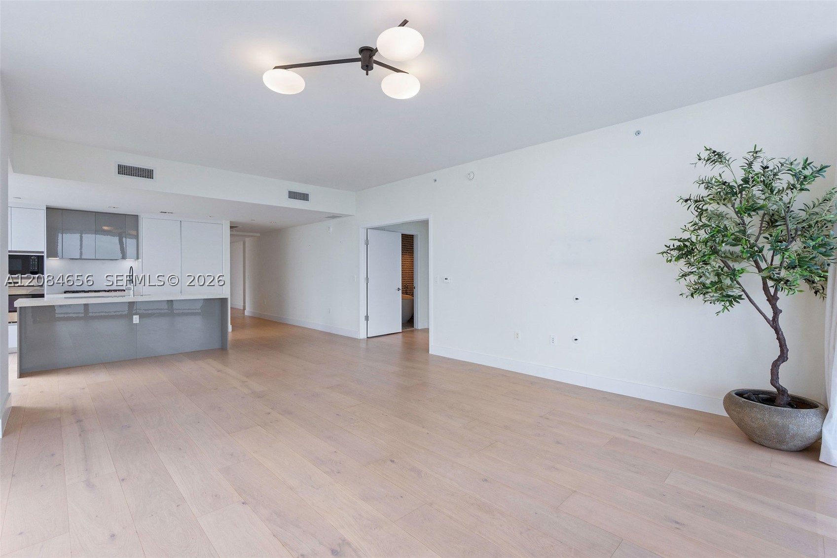 788 NE 23rd St #1501, Miami FL 33137