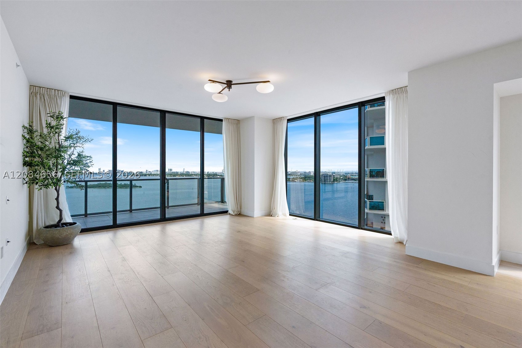 788 NE 23rd St #1501, Miami FL 33137