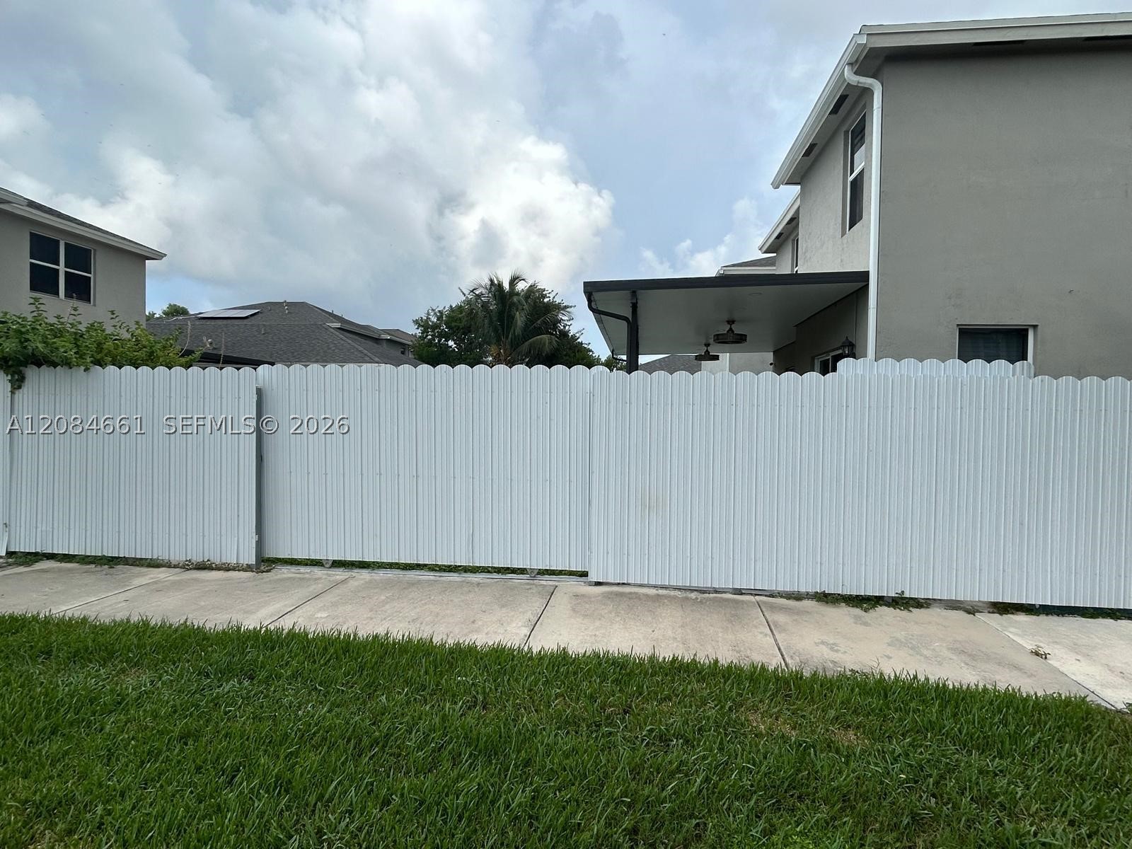 631 NE 4th Ter, Florida City FL 33034