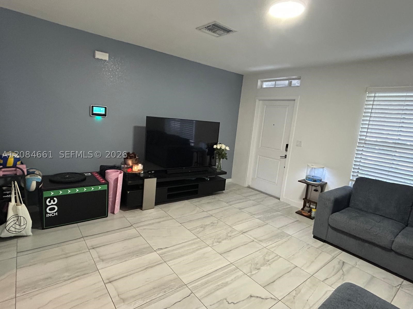 631 NE 4th Ter, Florida City FL 33034
