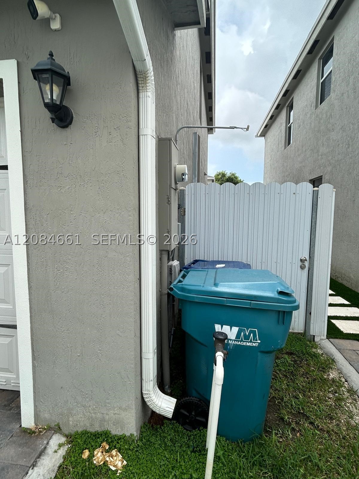 631 NE 4th Ter, Florida City FL 33034