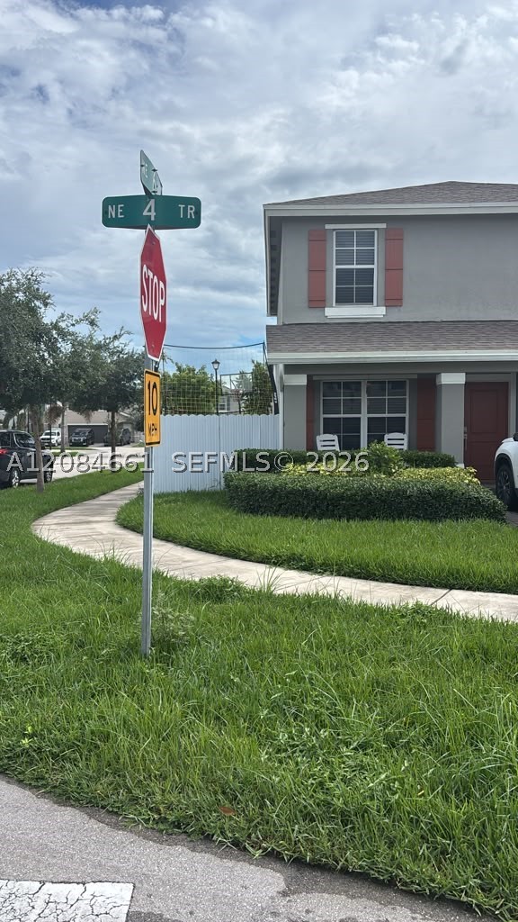 631 NE 4th Ter, Florida City FL 33034