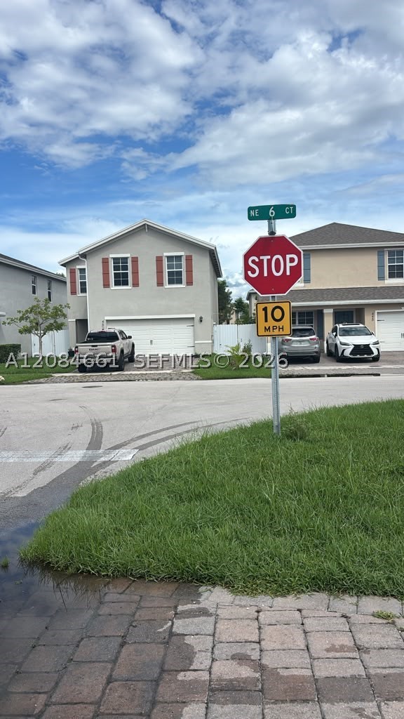 631 NE 4th Ter, Florida City FL 33034