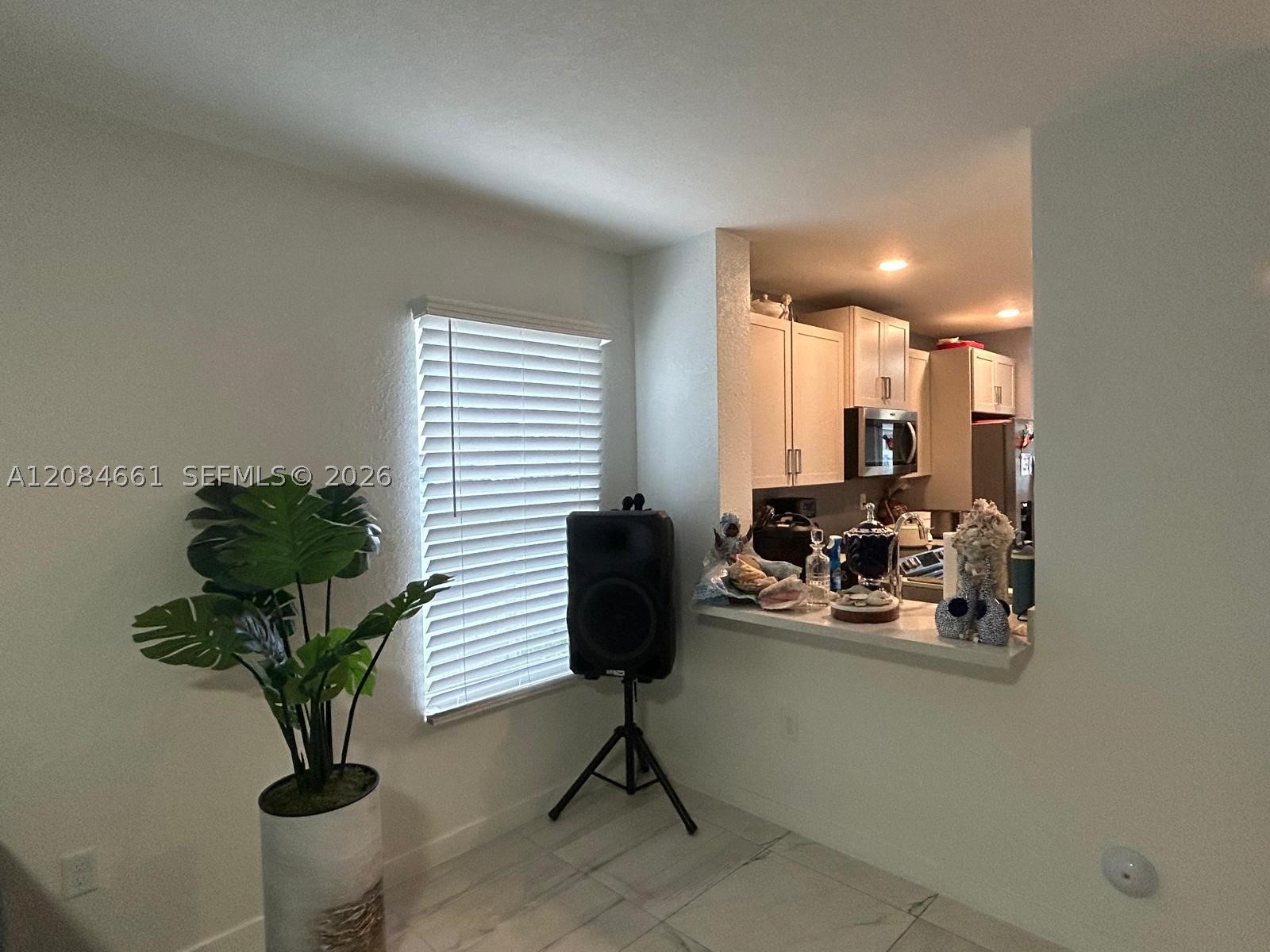 631 NE 4th Ter, Florida City FL 33034