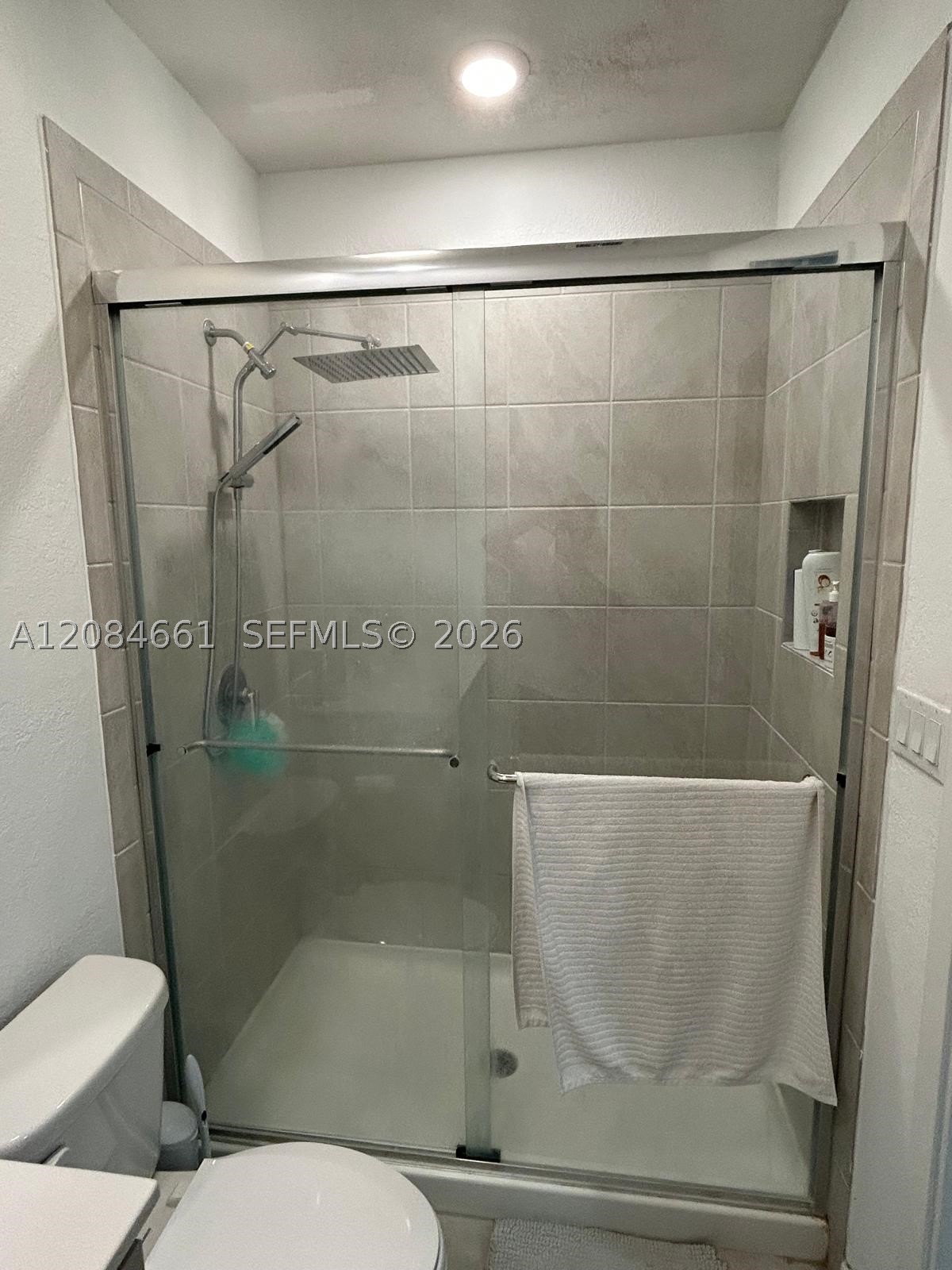 631 NE 4th Ter, Florida City FL 33034