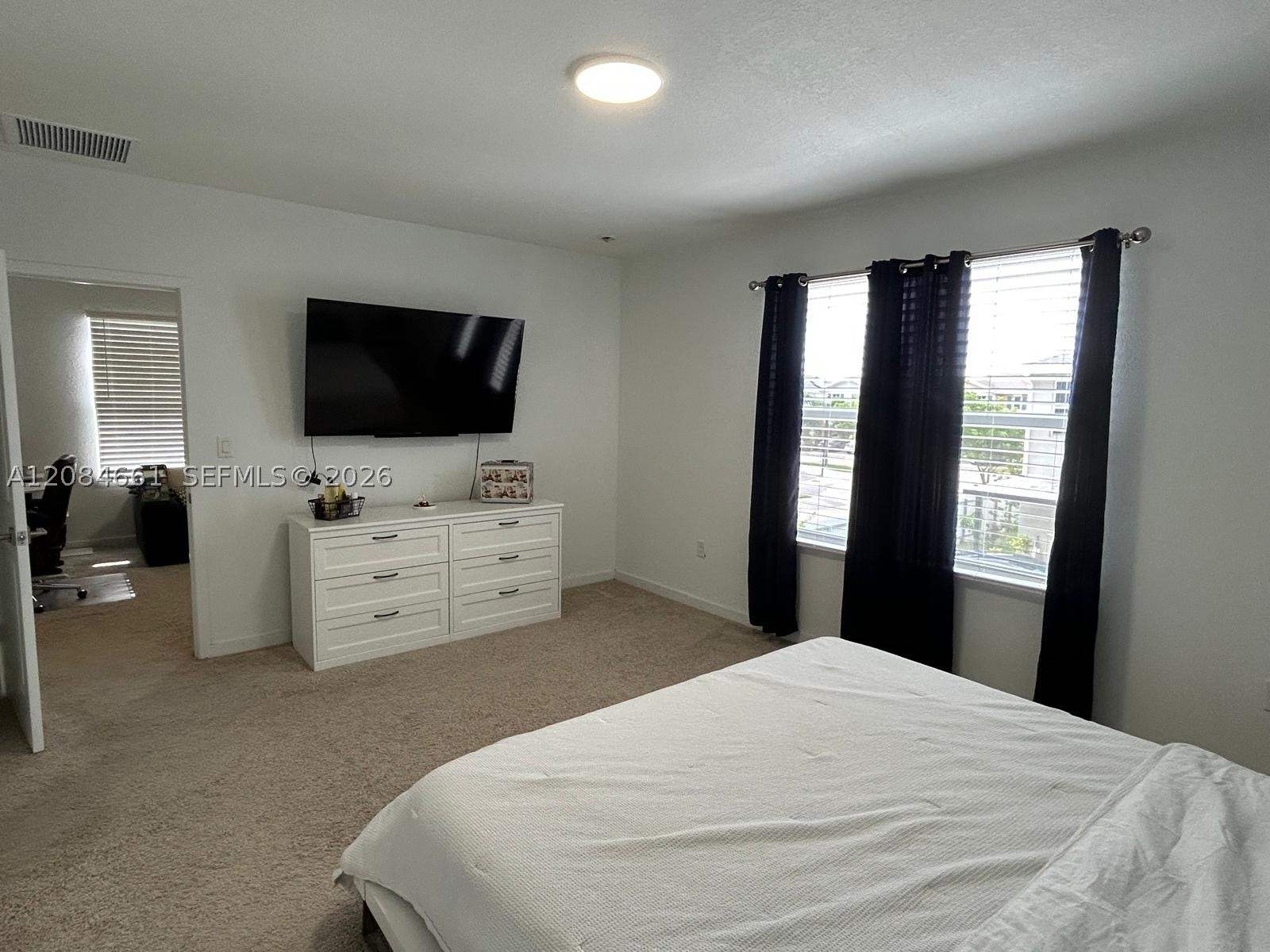 631 NE 4th Ter, Florida City FL 33034