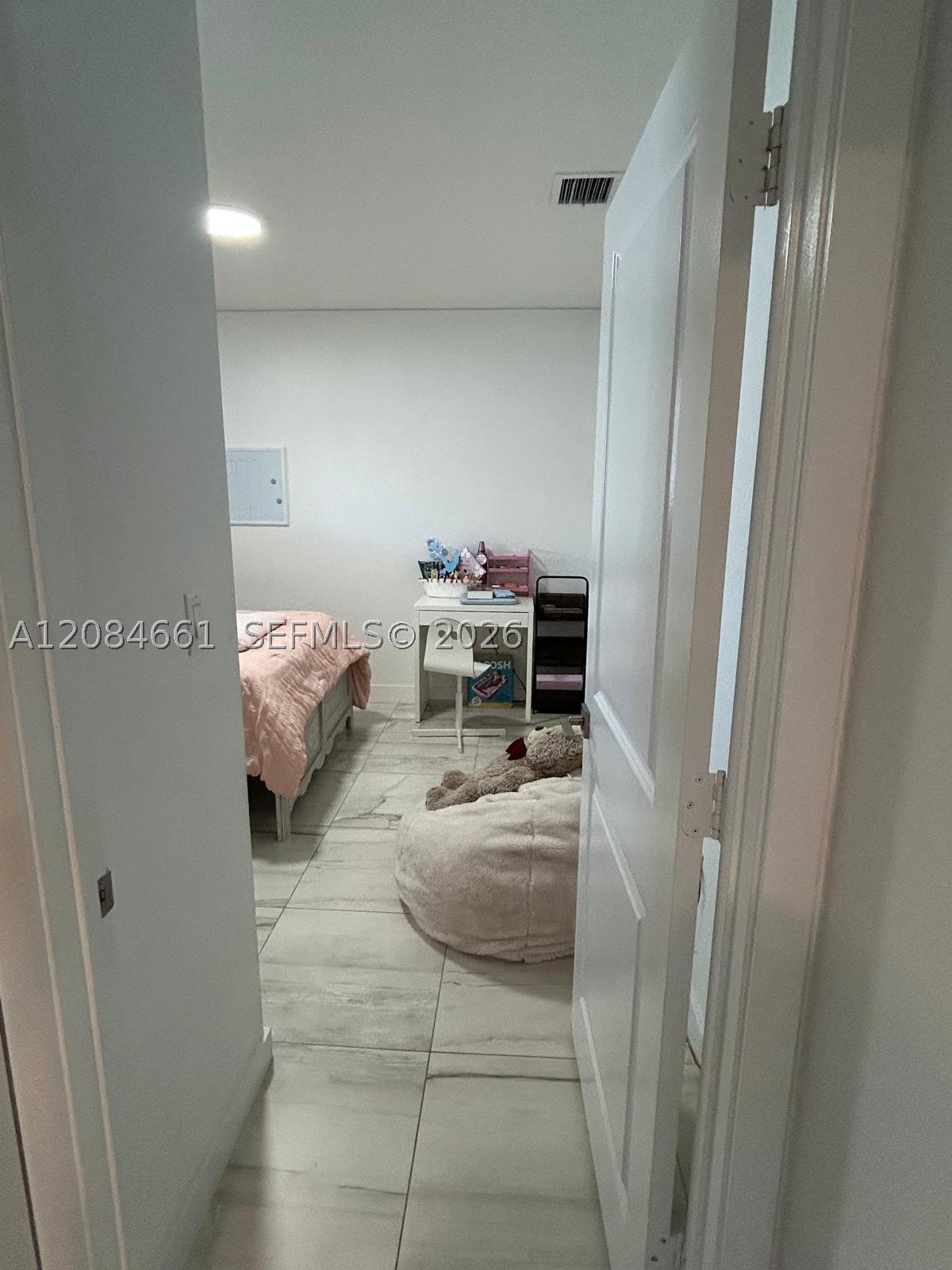 631 NE 4th Ter, Florida City FL 33034