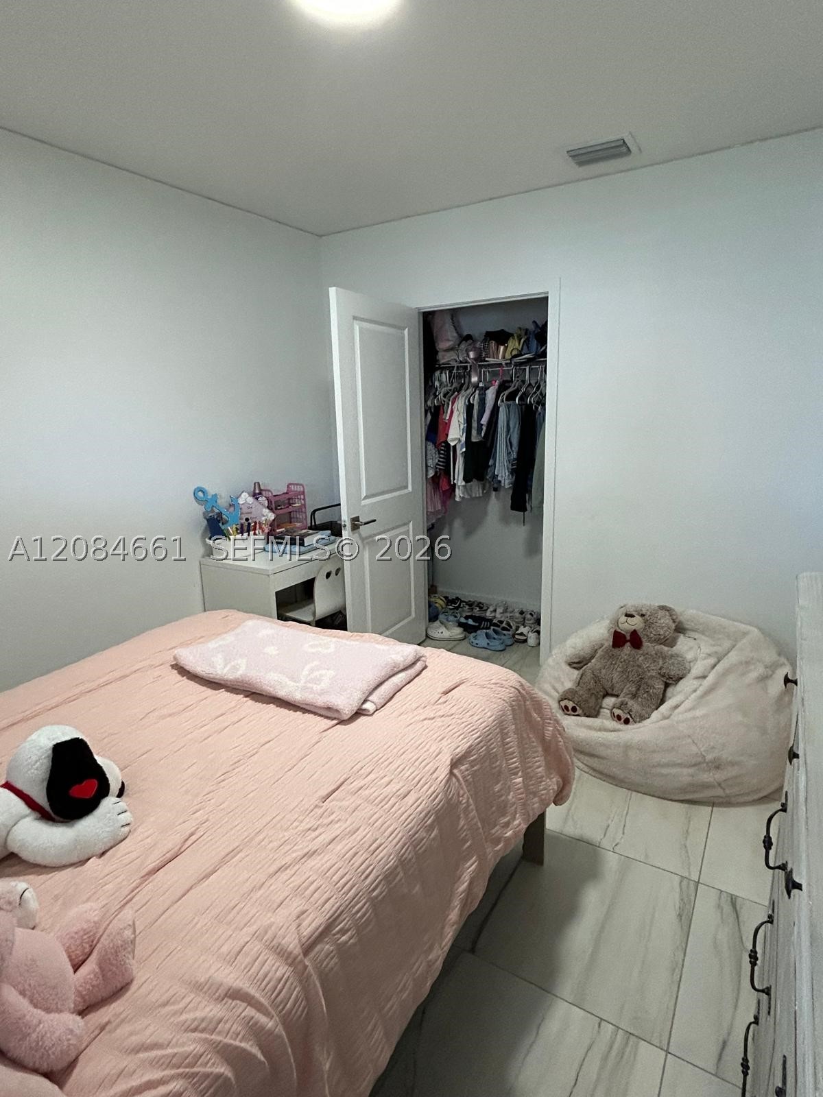 631 NE 4th Ter, Florida City FL 33034