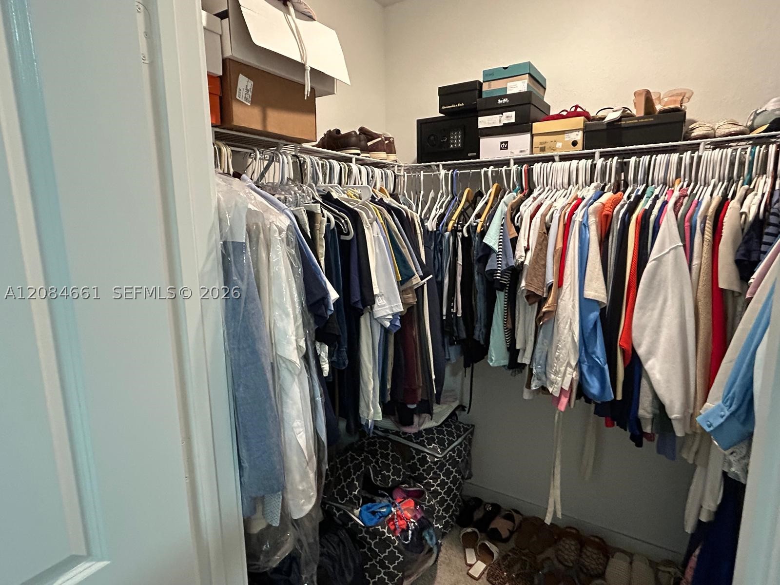 631 NE 4th Ter, Florida City FL 33034