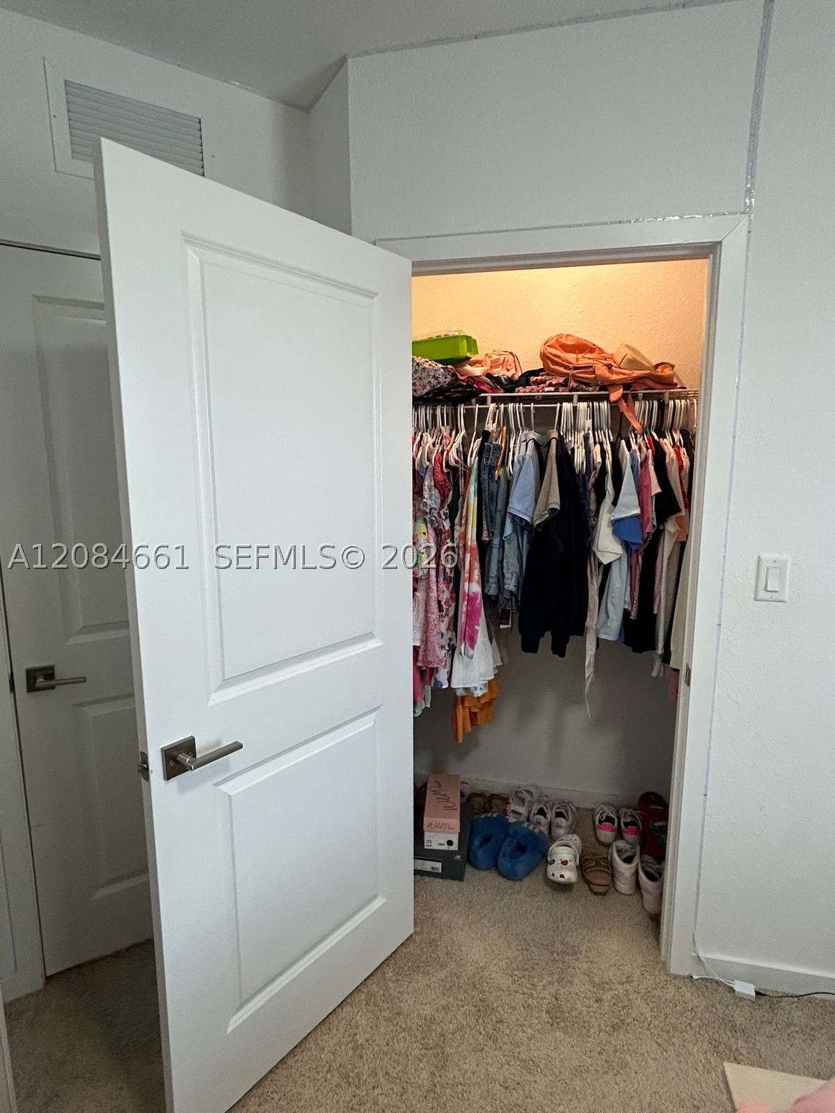 631 NE 4th Ter, Florida City FL 33034