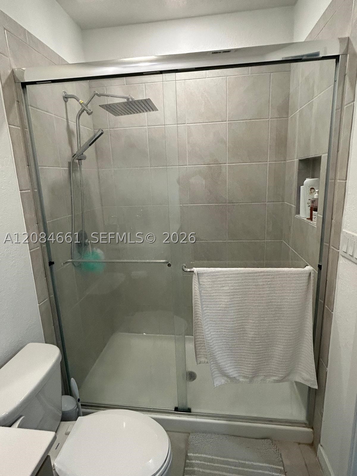 631 NE 4th Ter, Florida City FL 33034