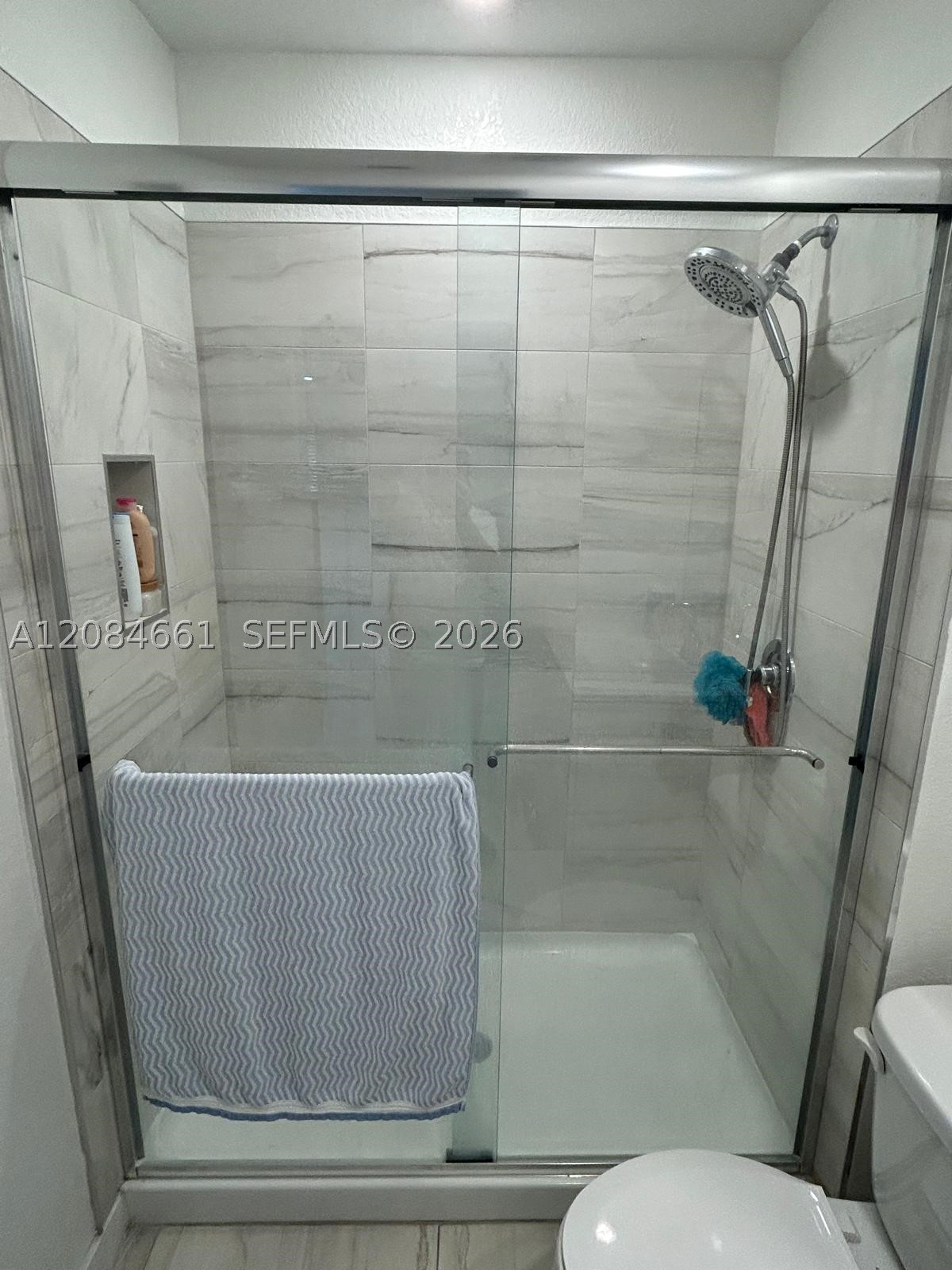 631 NE 4th Ter, Florida City FL 33034