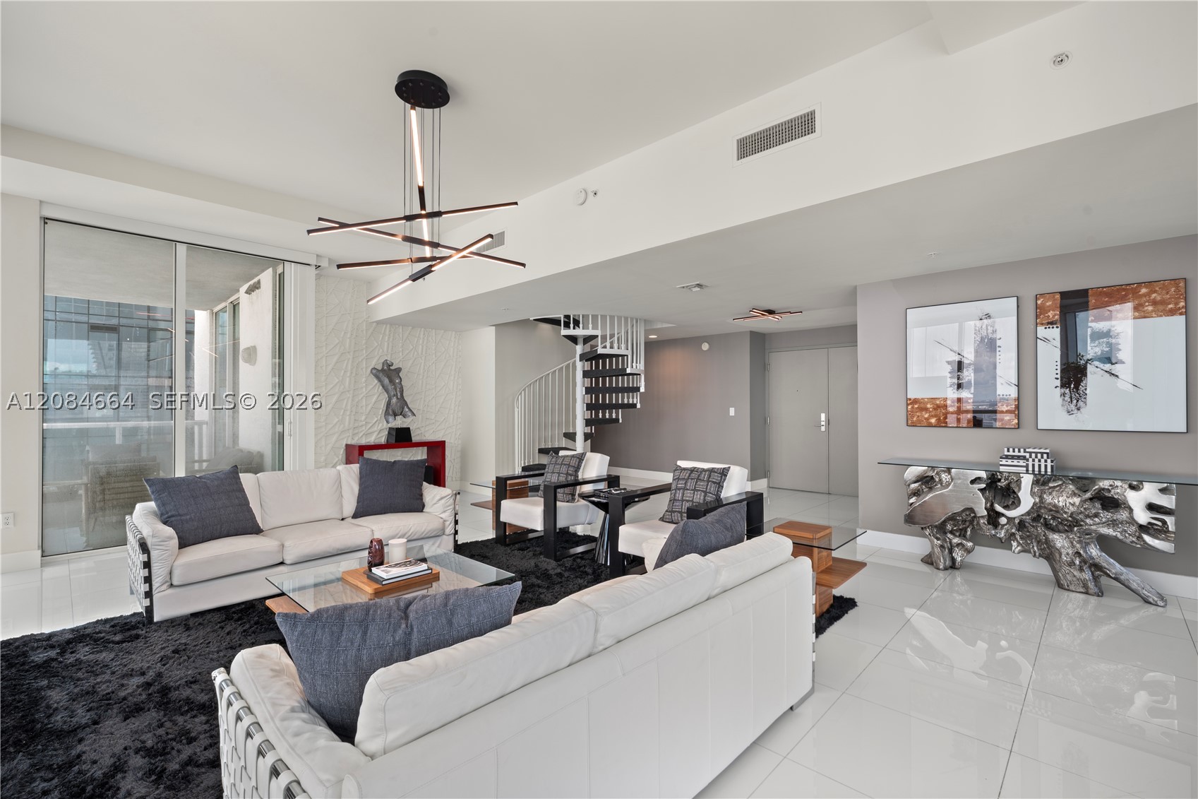 244 Biscayne Blvd #PH4908, Miami FL 33132