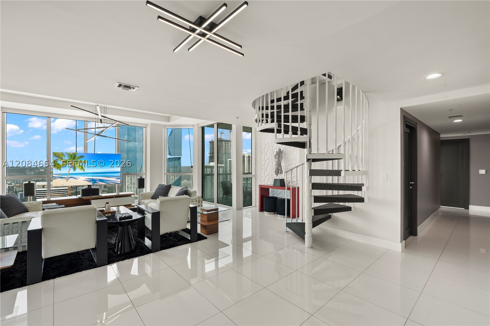 244 Biscayne Blvd #PH4908, Miami FL 33132