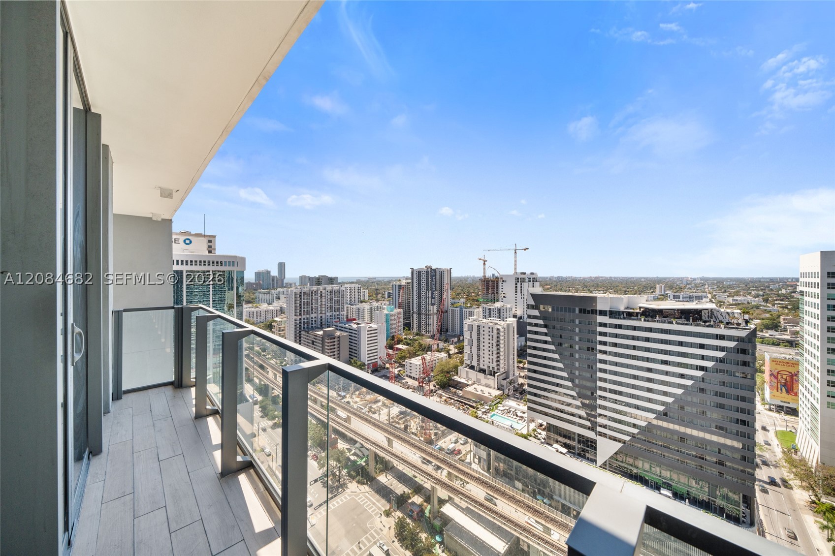 88 SW 7th St #2312, Miami FL 33130