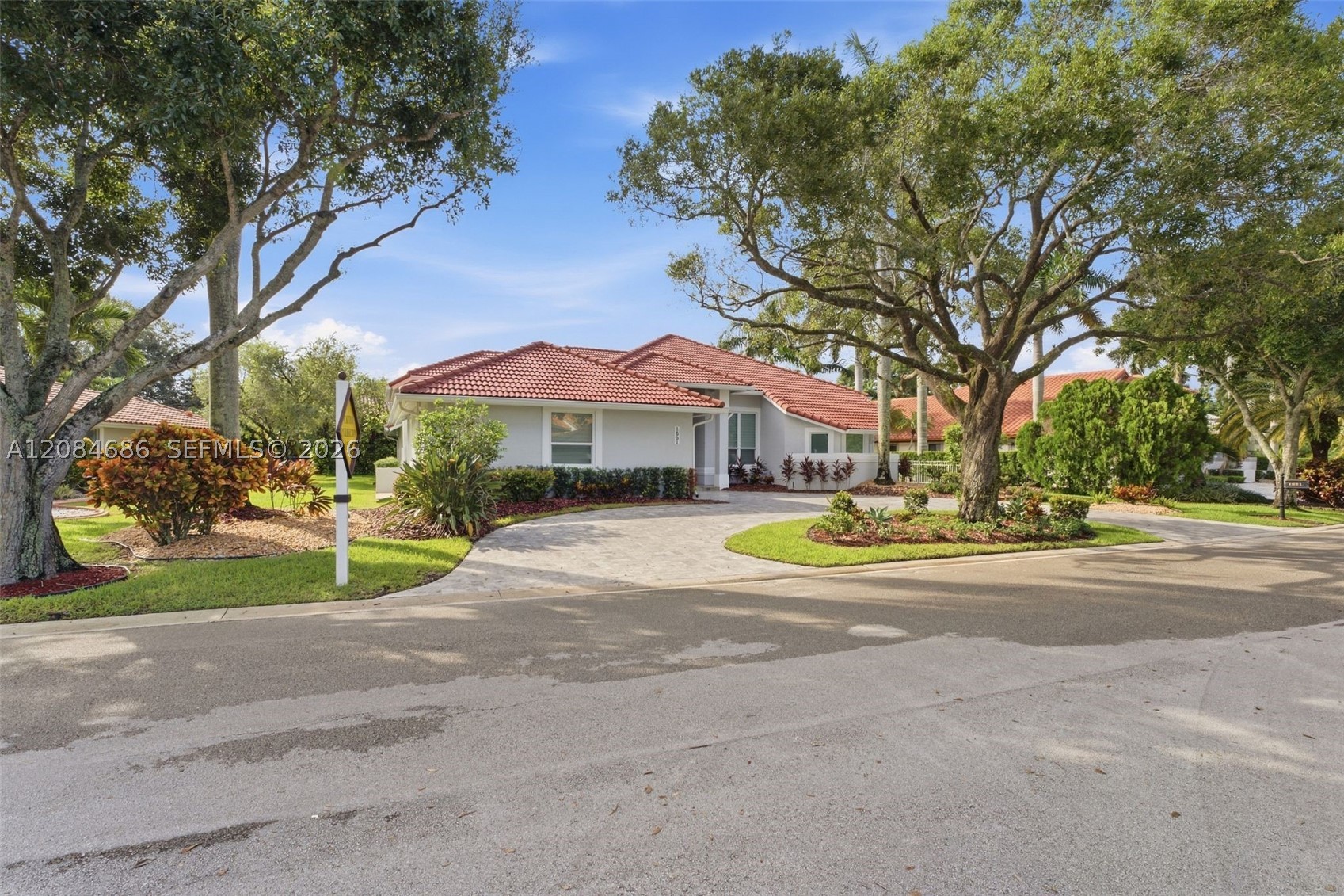 1861 W Eagle Trace Blvd W, Coral Springs FL 33071