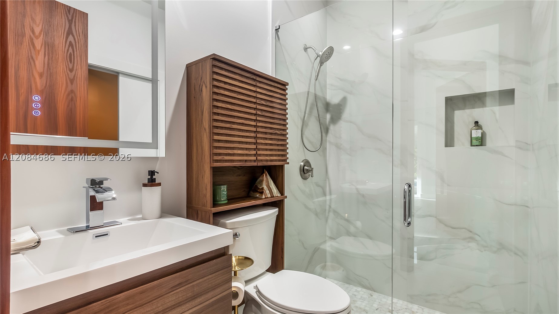 1861 W Eagle Trace Blvd W, Coral Springs FL 33071