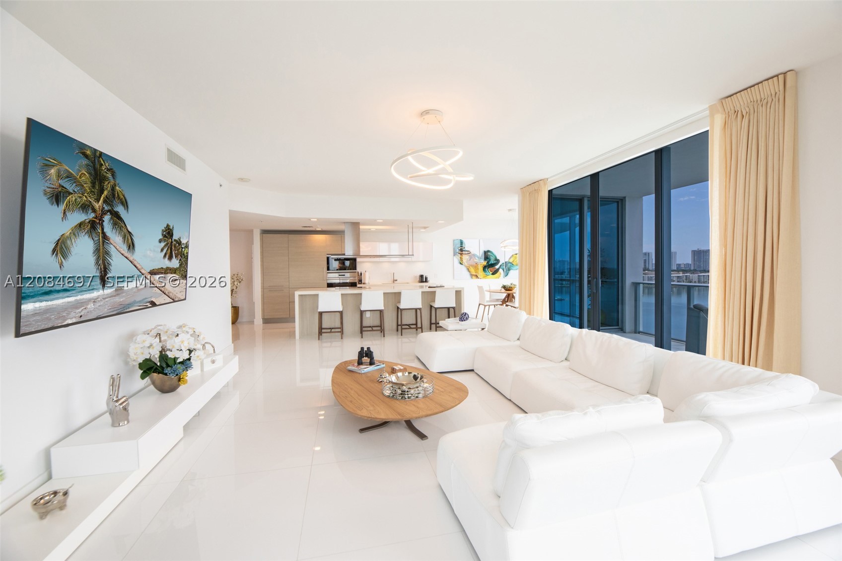 17111 SE Biscayne Blvd #1110, North Miami Beach FL 33160