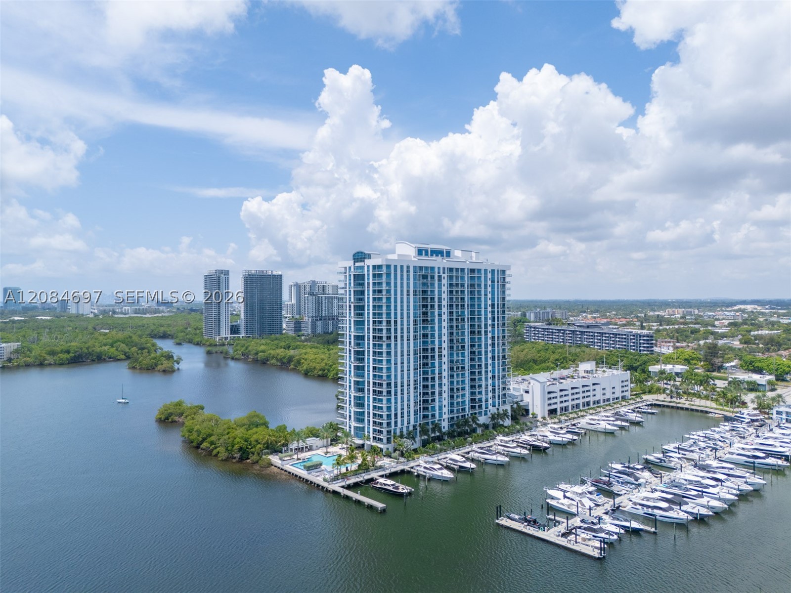 17111 SE Biscayne Blvd #1110, North Miami Beach FL 33160